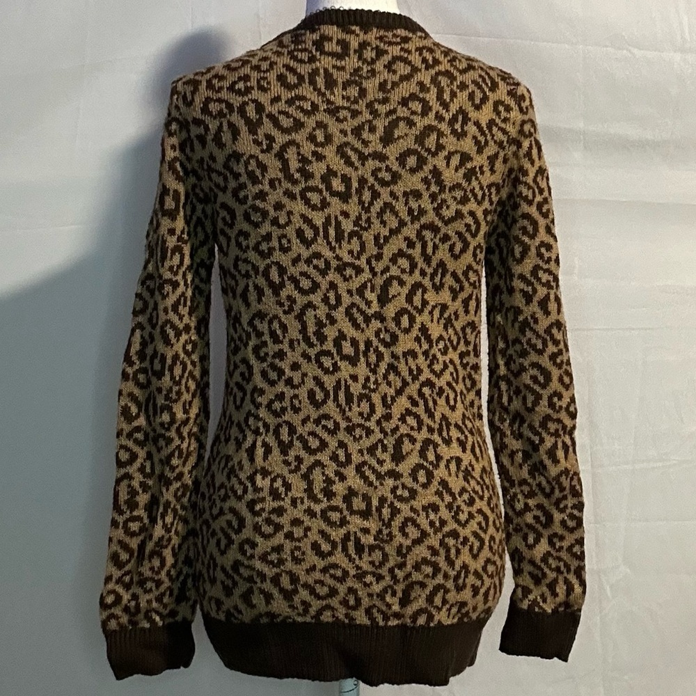 Sweater cardigan - 2 for $20 or 3 for $30 (Mix & Match) - Picture 3 of 6